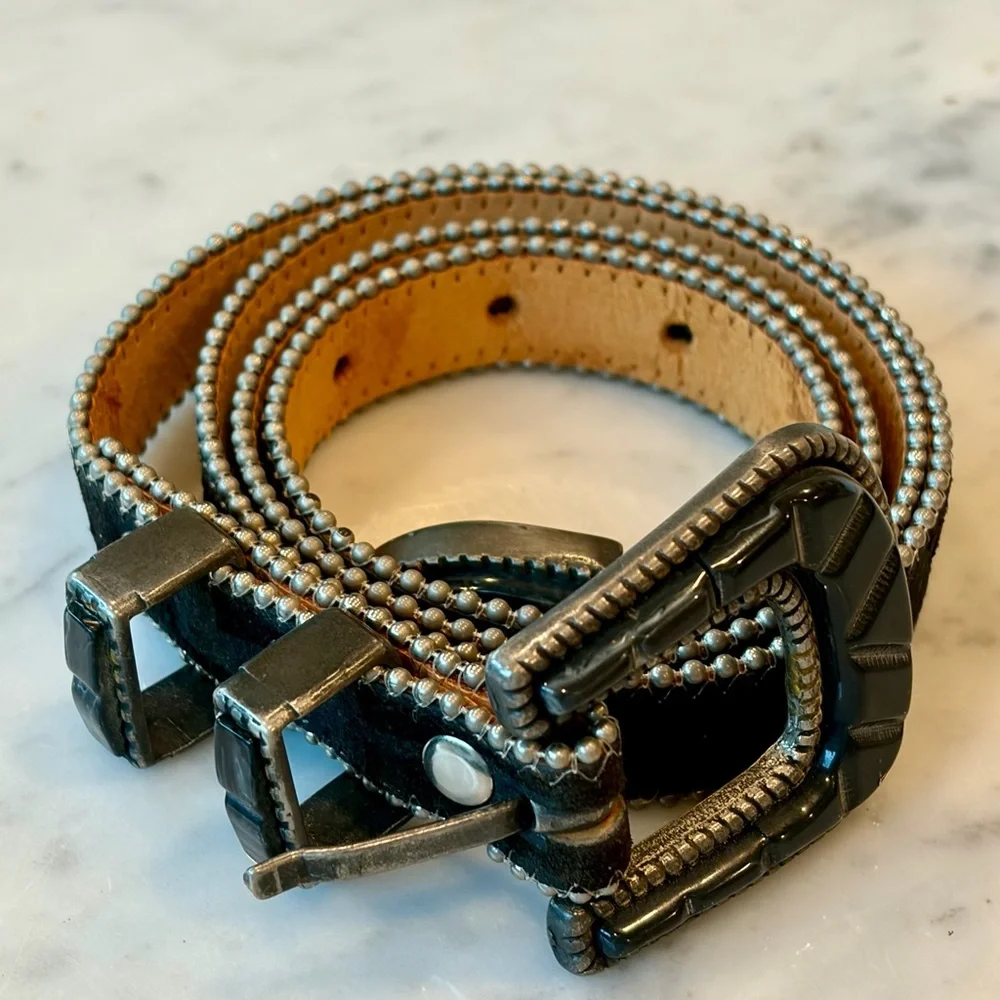 Jenny & the Boys VTG leather/fabric belt, carved stone buckle, silver bead,32-36